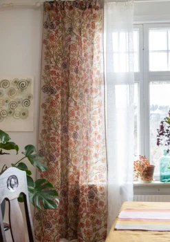 Gardine „Wild rose“ aus Leinen/Bio-Baumwolle