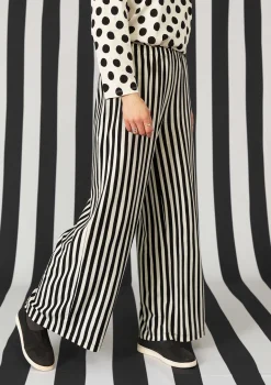 Gestreifte Jerseyhose aus Bio-Baumwolle/Modal
