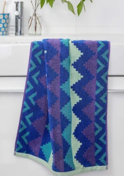 Handtuch „Peaks“ aus Bio-Baumwolle