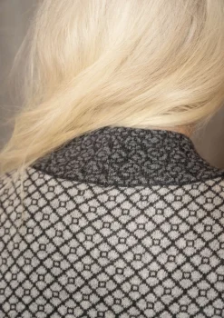 Strickjacke „Edda“ aus Recycling-Wollgemisch